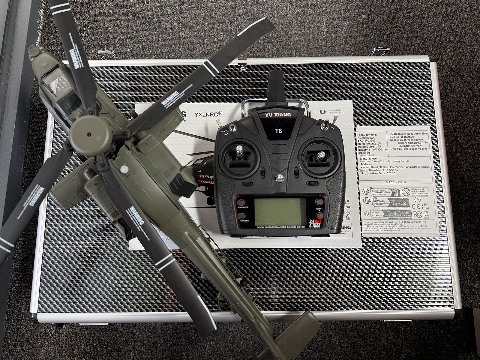 YXZNRC F11 AH-64D Apache RC He - Rc Helicopter Gyro 评论和价格